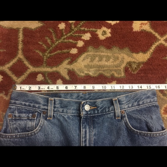 Vintage Levi’s 550 jeans - Picture 4 of 8